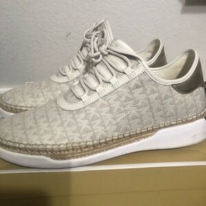 Michael Michael Kors Finch Lace Up